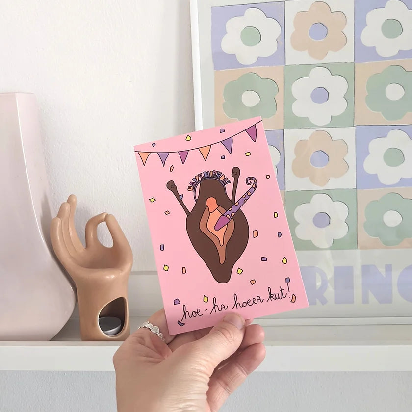 Hoe-Ha Hoera Kut - A6 Postkaart